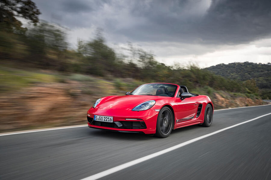 11 Porsche boxster t 2019 fd otr front