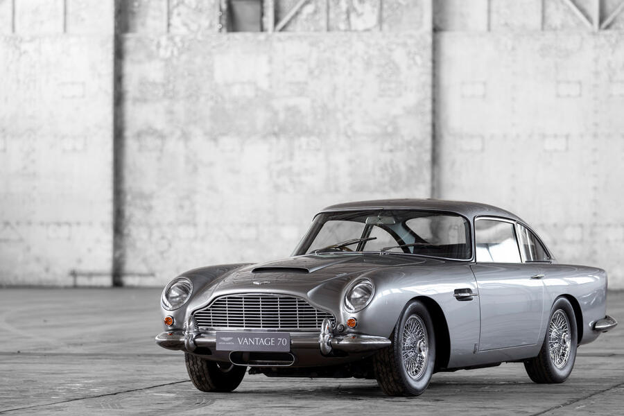 12 Aston martin db5