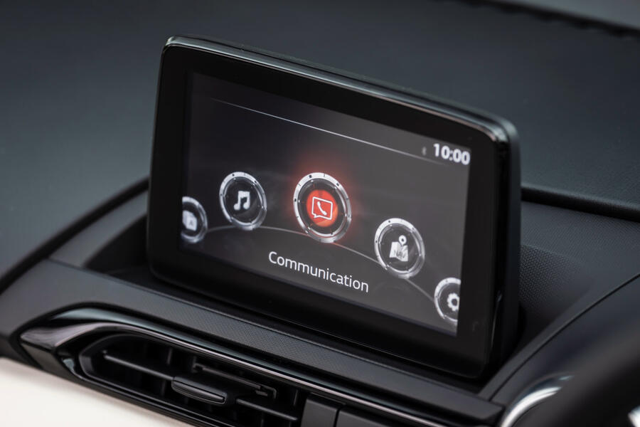 12 Mazda mx 5 rt update 2023 infotainment main 0