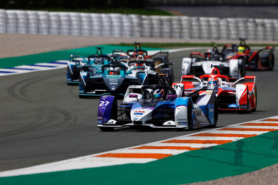 13 2 Eps706 120401 onz0004