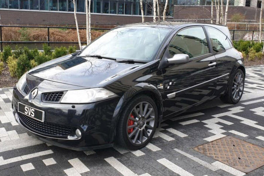 14 Megane 230