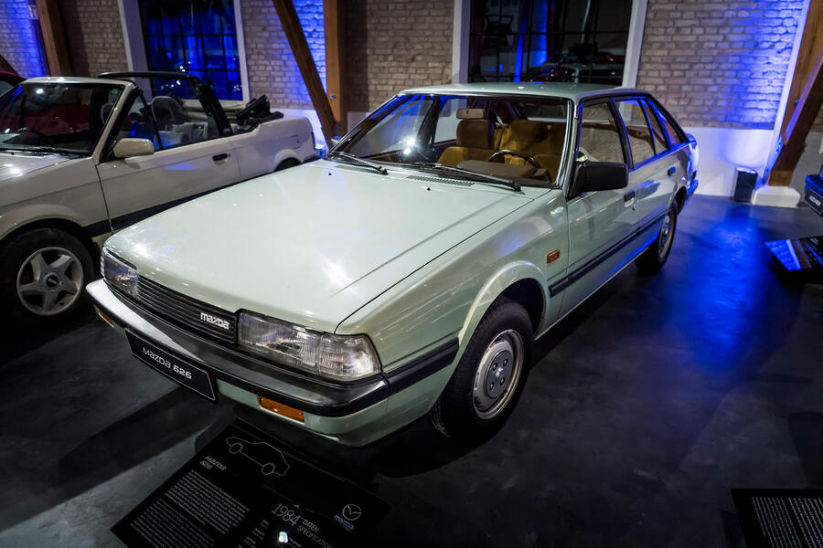 18 Mazda roadpacer