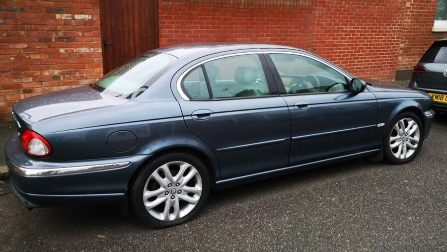 18 Jaguar x type