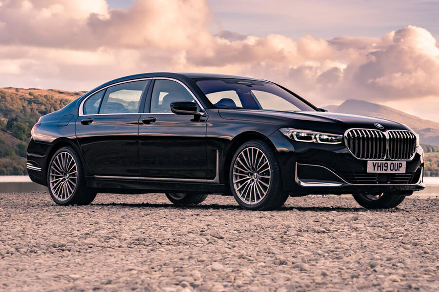 2 Bmw 7 series static front