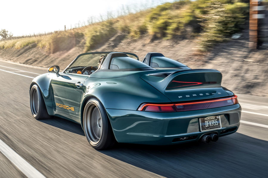 2 Gunther werks 993 speedster 2022 first drive review tracking rear