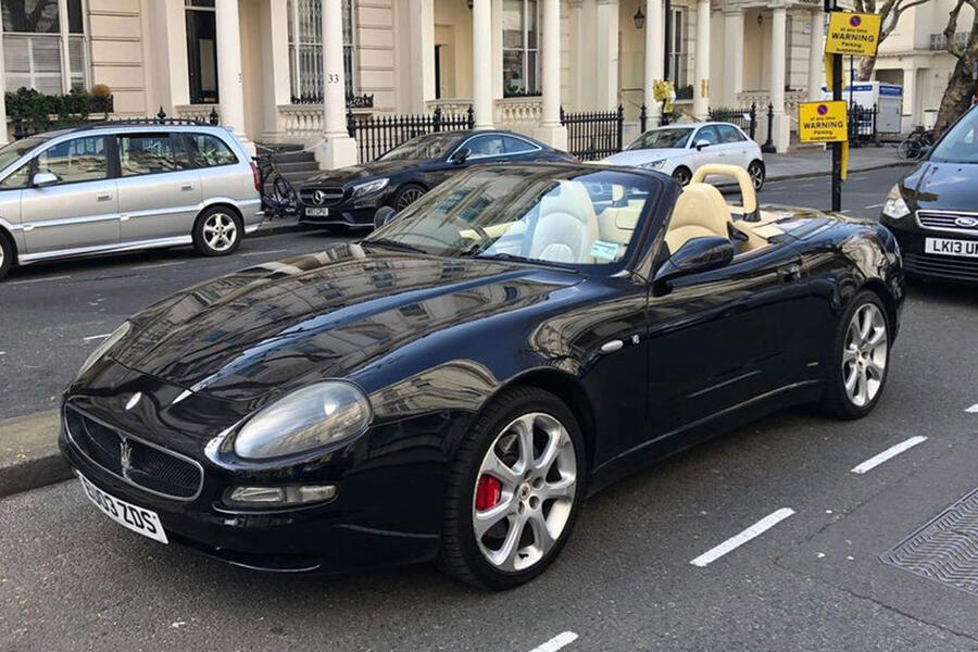 2 Maserati spyder