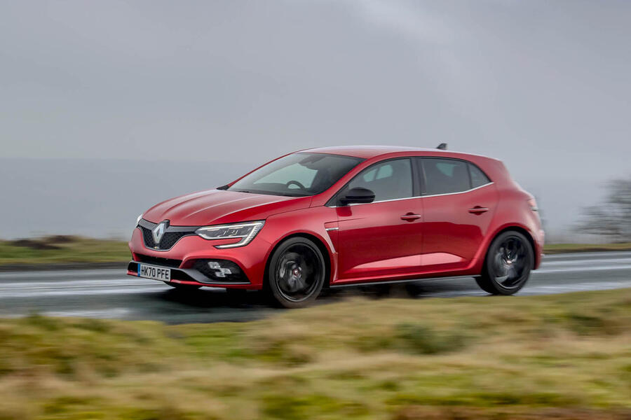 2-renault-megane-rs-300-edc-2021-uk-first-drive-review-hero-side.jpg?itok=zRo9xB47
