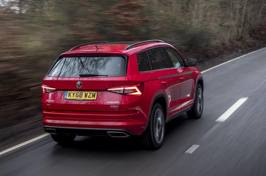 2 Skoda kodiaq vrs 2019 fd hero rear 0 0