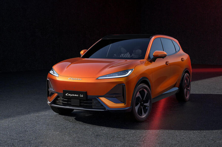 Lepas L6 front quarter