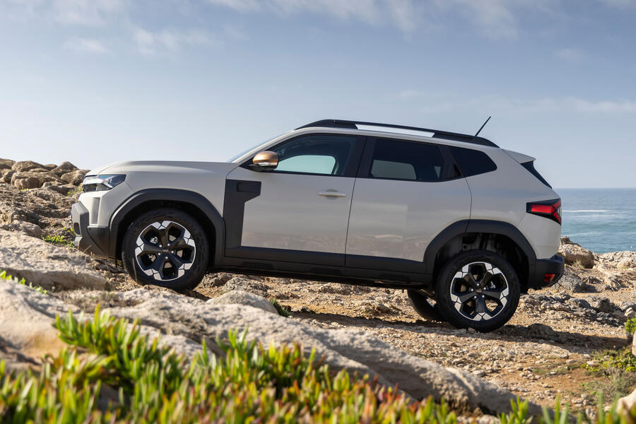 Dacia Duster 2024 dimensions, boot space and electrification