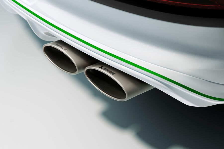 Bentley Bentayga Speed Akrapovic exhaust