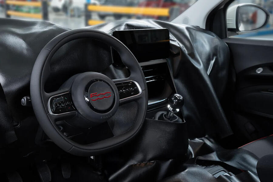 2026 Fiat 500 Hybrid interior