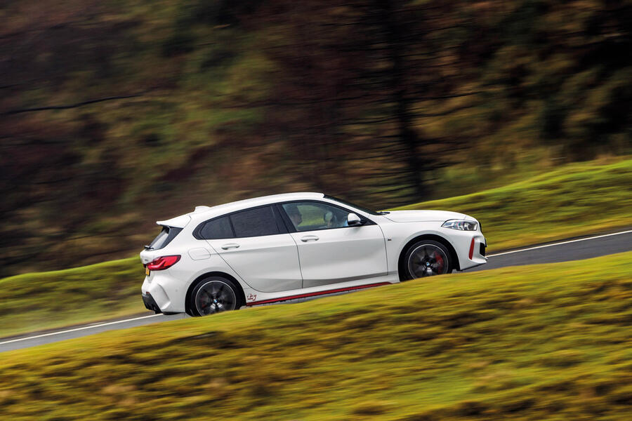24_bmw_128ti_test.jpg
