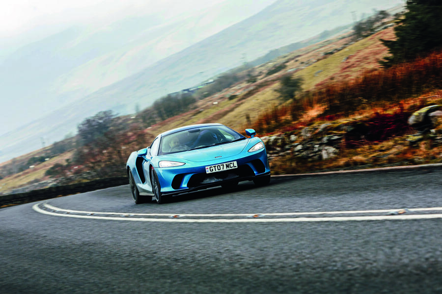 24hrs in mclaren gt day 2 30