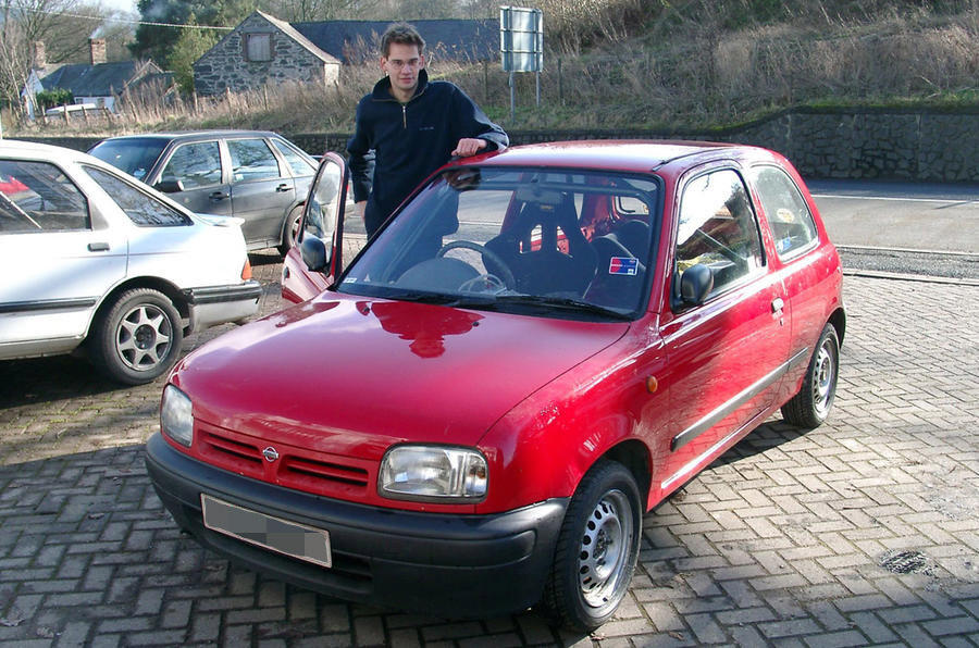 29 Nissan micra