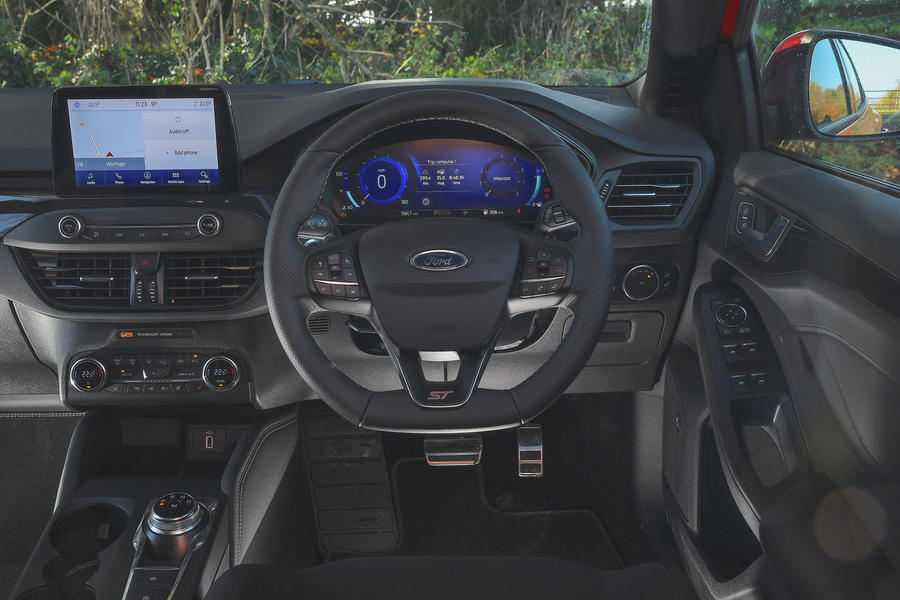 Bestuiver Aquarium Voorwaardelijk Ford Focus ST automatic 2020 UK first drive | Autocar