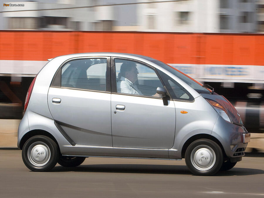 4 Tata nano 2009 hero side