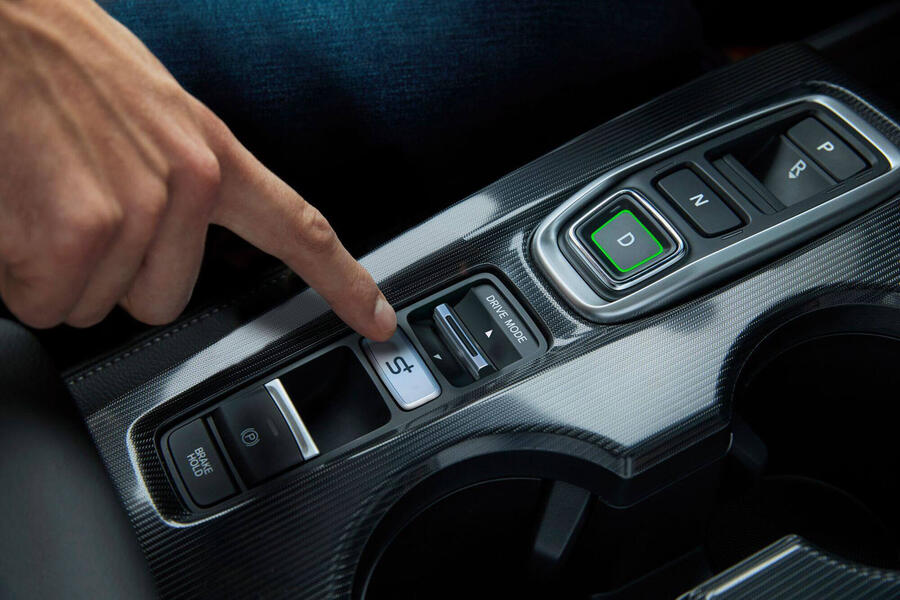 Honda Civic S+ shift button