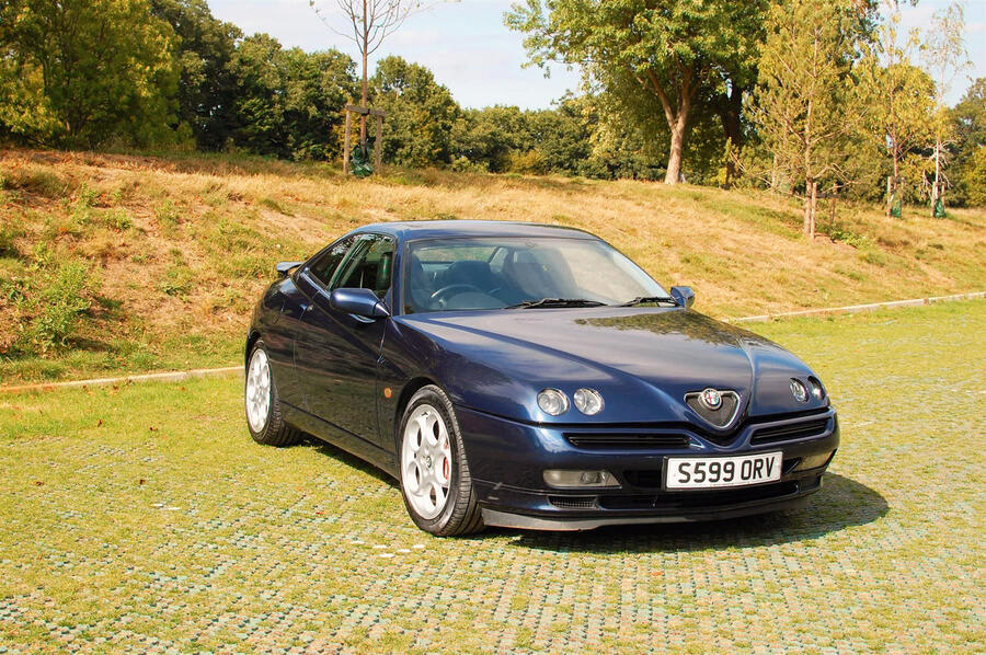 5_alfa_romeo_gtv.jpg?itok=agvOz7Dr