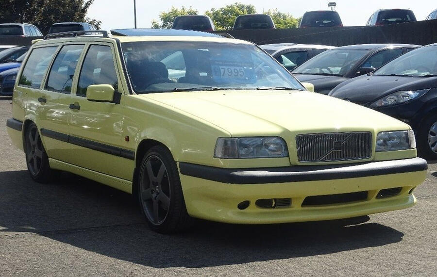 5 Volvo 850 t5r stationary front