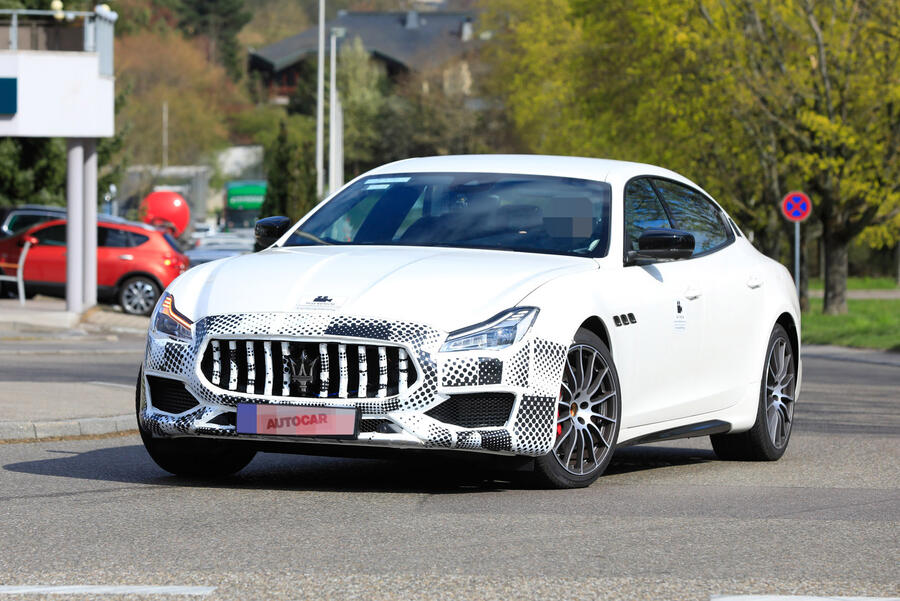 aria-label="6 maserati quattroporte spy shot"