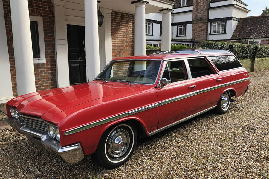 7 Buick sport wagon static front