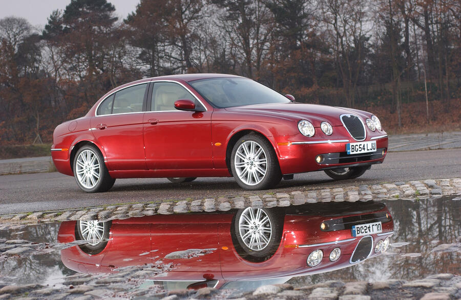 7 Jaguar s type static side