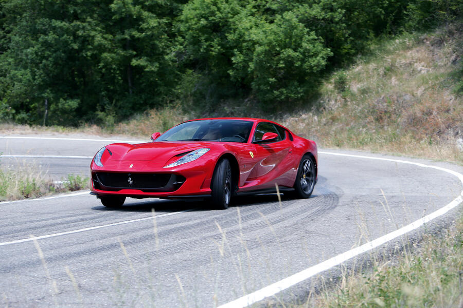 70 Ferrari 812 superfast front