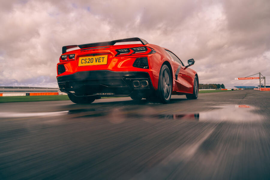 77 Corvette c8 vs porsche 911 uk vette rear