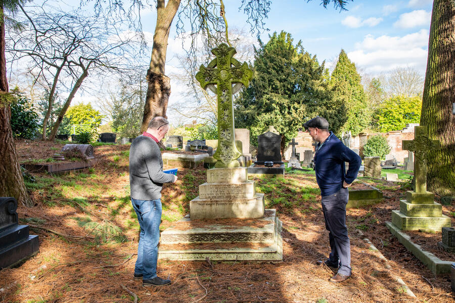 8 London road cemetery