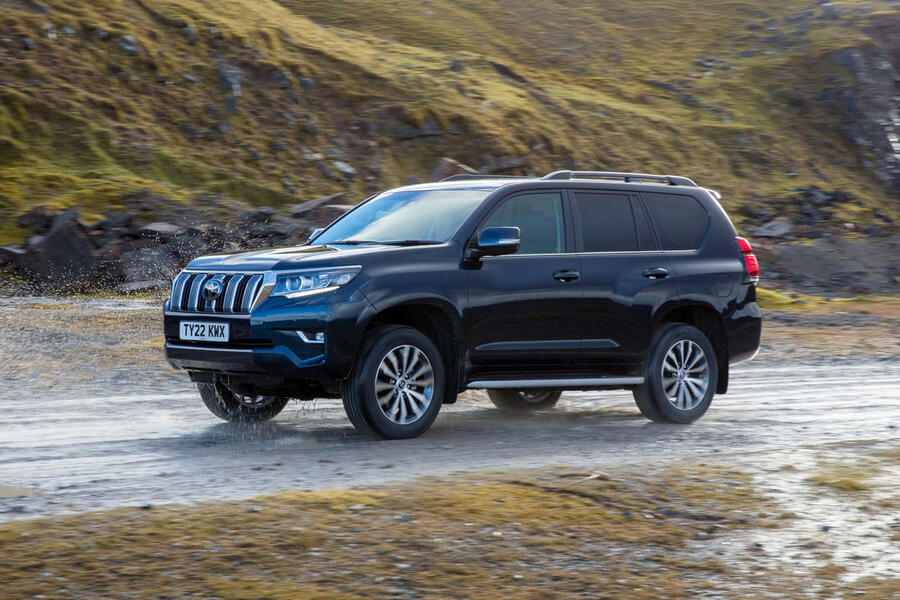 8 Toyota land cruiser