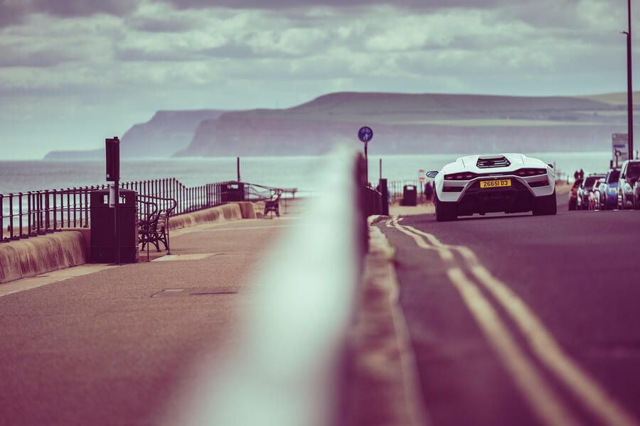 80 Lamborghini countach 2022 seaside rear motion