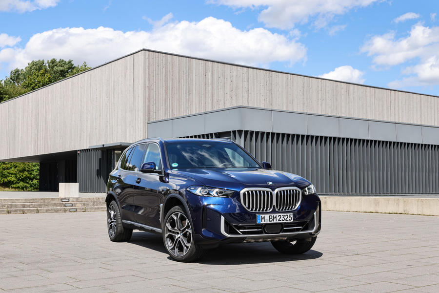 bmw-x5-facelift-fd-2023-front-static