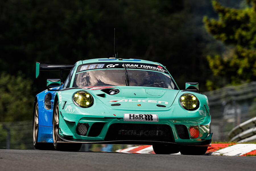 87 Porsche 911 gt3 r falken front