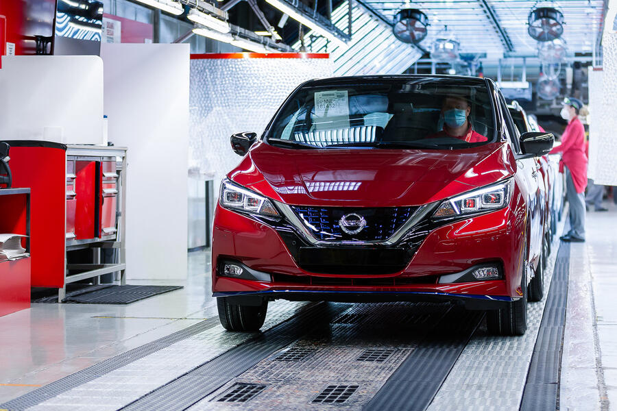 9 Nissan leaf production