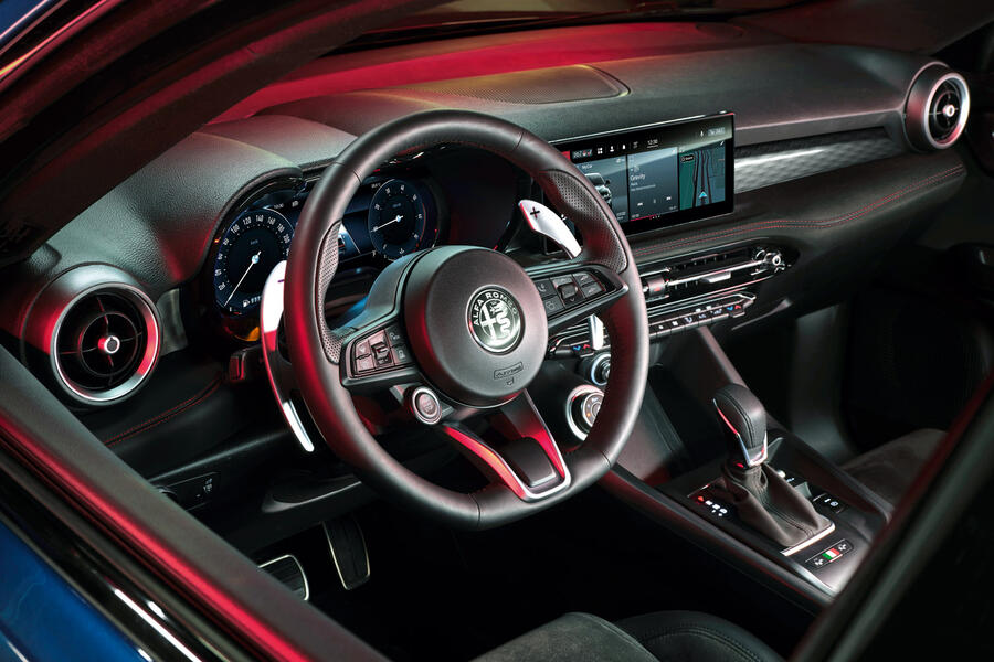 aria-label="91 alfa romeo tonale reveal 2022 dashboard"