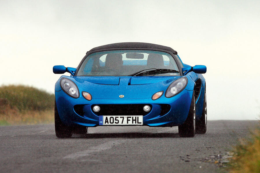 92 Lotus elise front