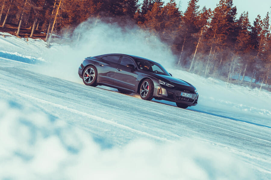 94 Audi e tron gt drifiting front quarter