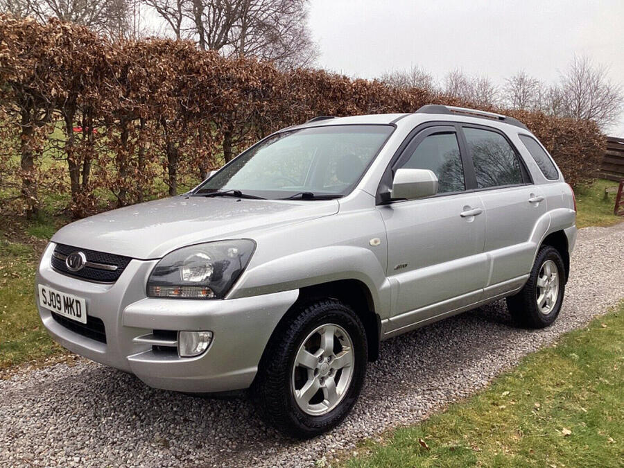 94 Tioli april 29 kia sportage