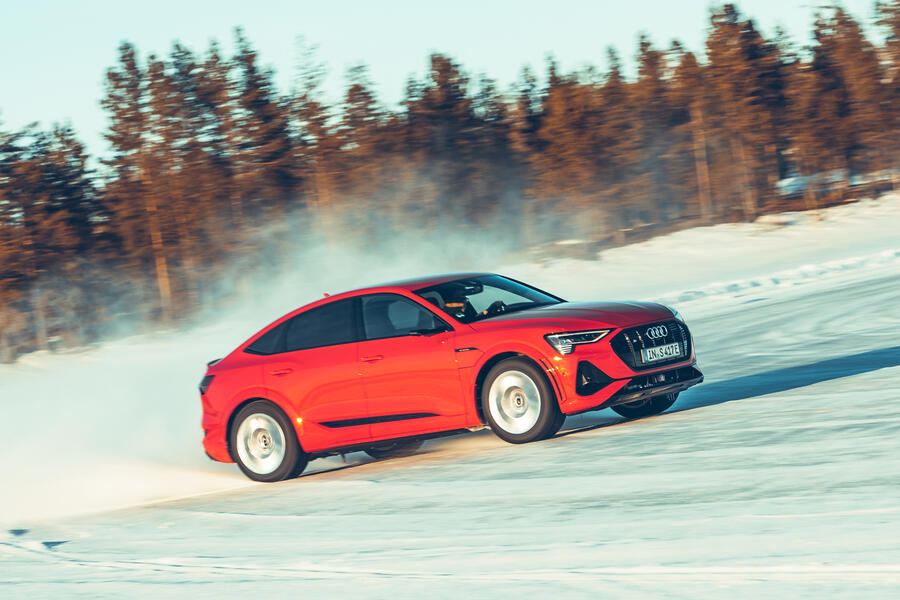 96 Audi e tron sportback drifiting front quarter