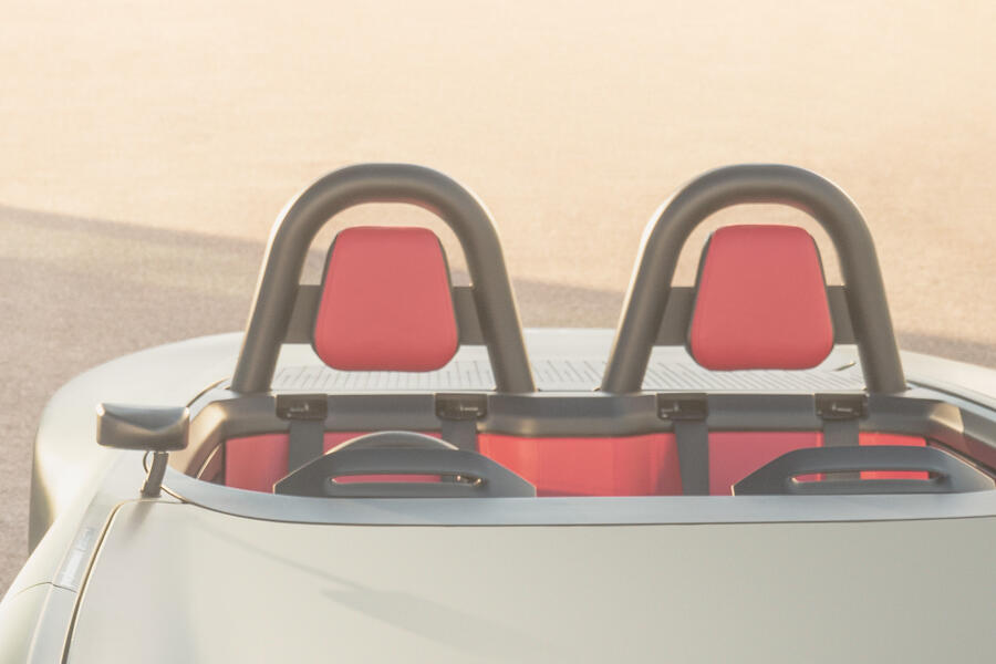 aria-label="96 aura electric speedster concept 2021 reveal seats"