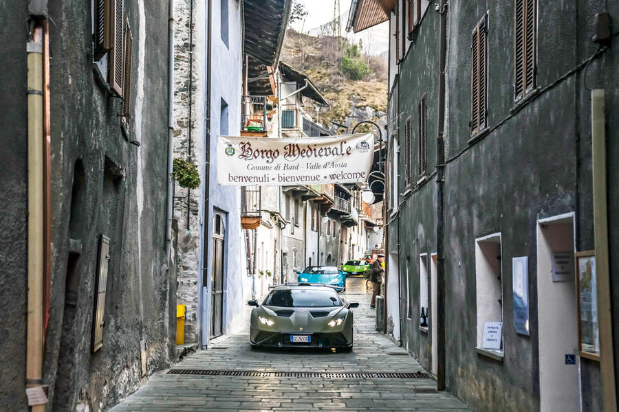 96 Lamborghini huracan sto