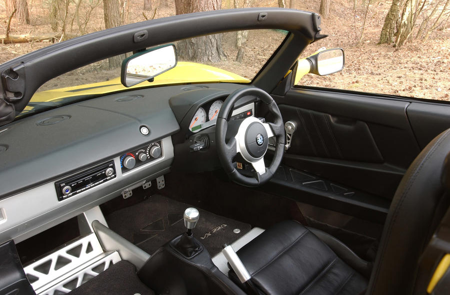 96 Vauxhall vx220 interior