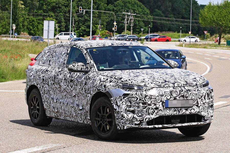 97 Audi q6 e tron spies