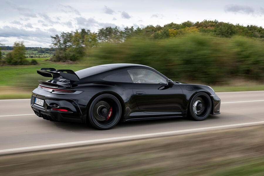 Review 2021 Porsche 911 GT3