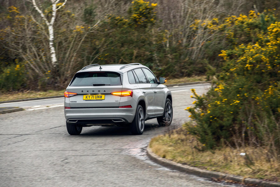 Nous avons testé le Skoda Kodiaq RS 2.0 TSi, un SUV familial qui