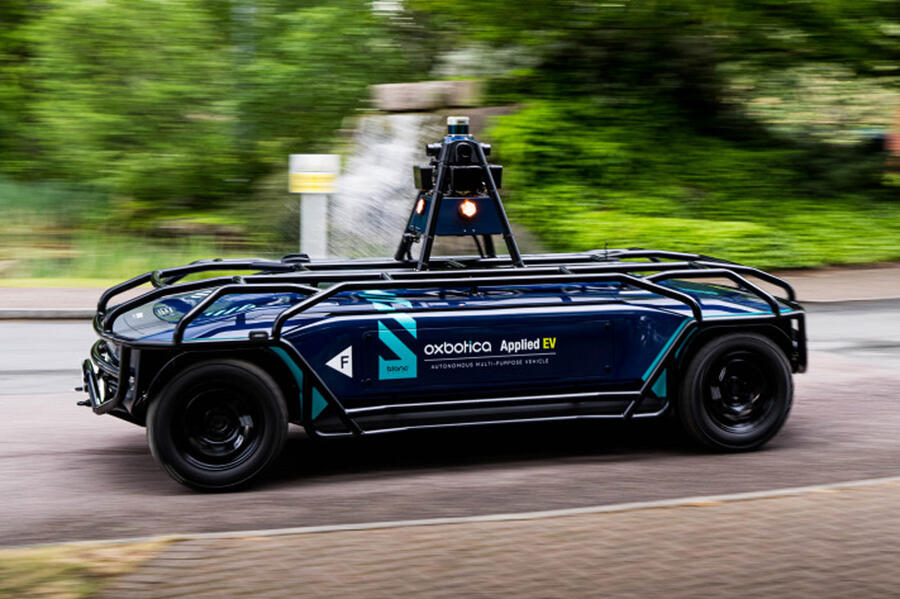 98 Driverless ocado side pan