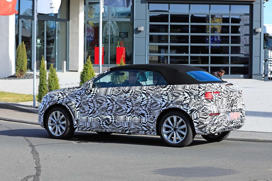 2020 Volkswagen T-Roc cabriolet will debut at Frankfurt motor show