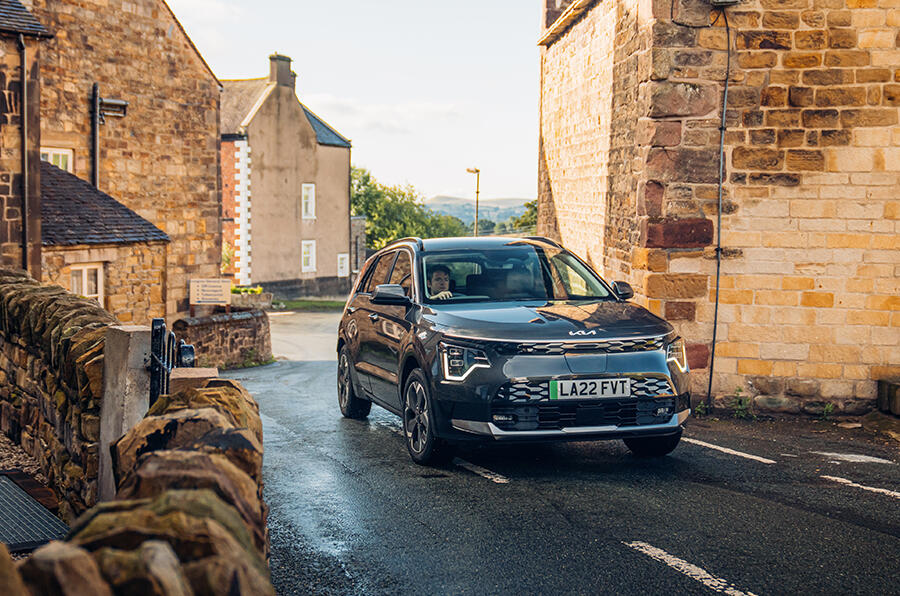 Ac kiawholelifecosts niroev 2