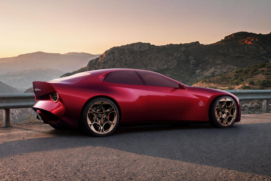 Alfa Romeo Cuorerosso rear